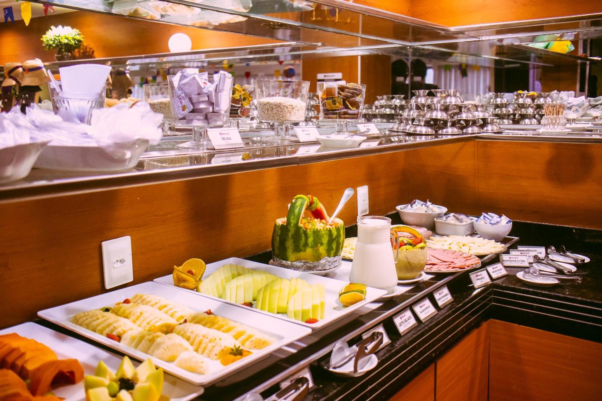 Hotel Euro Suite Recife Boa Viagem By Nacional Inn Екстер'єр фото